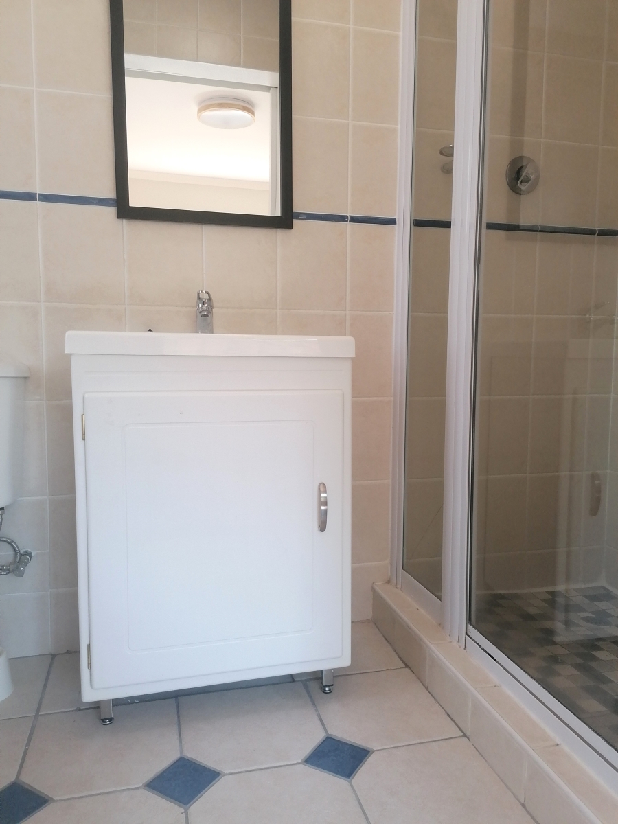 To Let 4 Bedroom Property for Rent in Glencairn Heights Western Cape